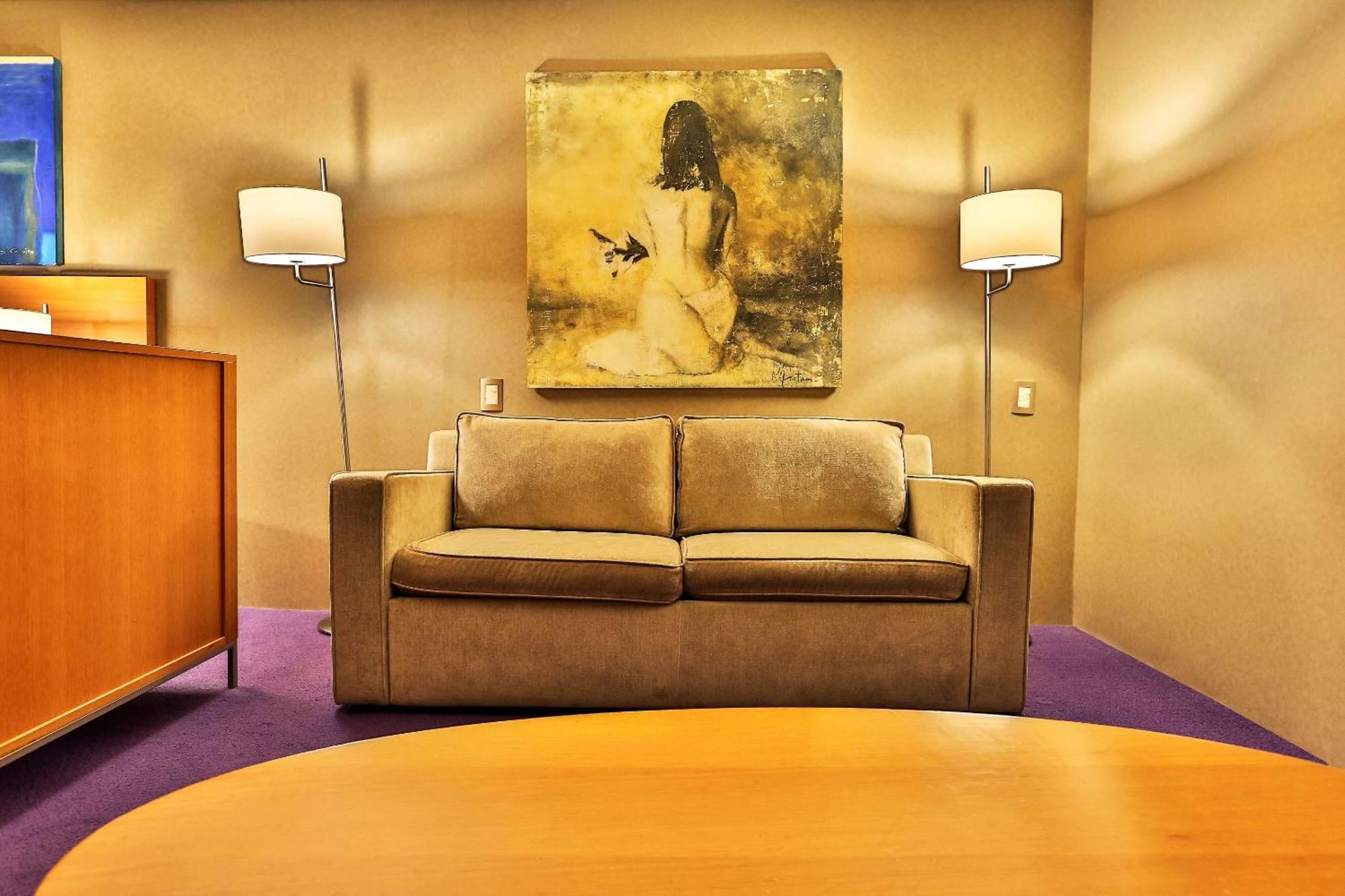 Hotel Camino Real Santa Fe Mexiko-Stadt Exterior foto A painting by the artist